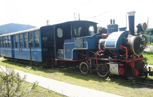 toy train